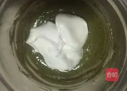 Illustration of Matcha Cream Cake Roll 10