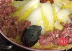 Illustration of how to steam baby cabbage with preserved egg and minced meat 4