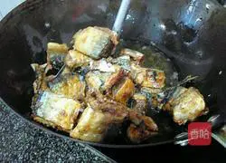 Illustration of how to make pan-fried saury 12