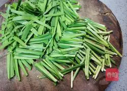 Illustration of how to make chive-flavored octopus tentacles 3