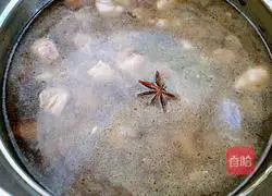 Illustration of how to make red wine braised beef 6