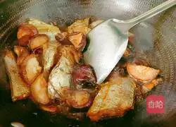  Illustration of homemade papaya, mushrooms and hairtail 11