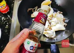 Illustration of how to make noodles with crabs 8