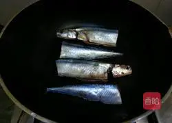 Home-style tofu fish recipe illustration 5