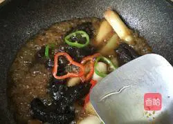 Illustration of how to cook sea cucumber with green onions 20