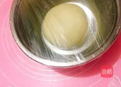 Illustration of how to make sausage buns 5