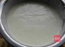 Illustration of how to make cake roll cheese mousse 11