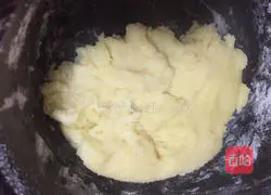 Coconut Milk Puffs Recipe Illustration 5