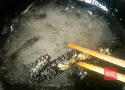 Illustration of how to make three-color fried chicken tenders 7