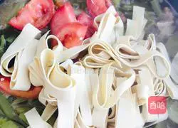 Illustration of how to make Northeastern stew 7