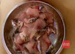 Illustration of how to make sauerkraut and boiled fish (simple version) 1