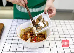 X7Z Bento Series: Steamed Mushroom Chicken Recipe Illustration 6