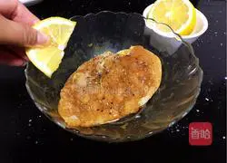 Illustration of how to cook chicken breasts with lemon, black pepper and black pepper 2
