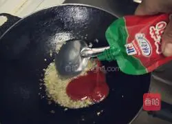 Illustration of how to make tomato sauce shrimp 5