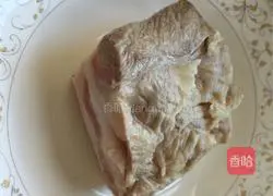  Illustration of how to make fried pork with parsley 1