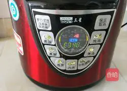 Illustration of Braised Pork Trotters 18