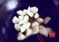 How to stir-fry quail eggs with ground and three delicacies Illustration 7