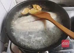 Braised in tomato sauce Illustration of how to cook fish 3