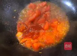 Illustration of how to make tomato, dragon and fish 10