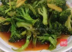 Illustration of how to cook broccoli with tomato sauce 3