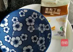 Rose Petal Mousse Cake Recipe Illustration 3