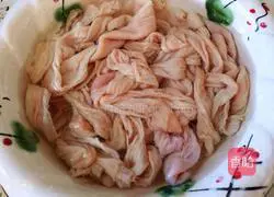 Illustration of how to make blood sausage 2