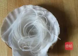 Illustration of how to make steamed scallops with garlic vermicelli 6