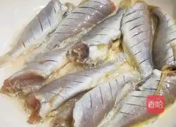 Illustration of how to make pan-fried fish 9