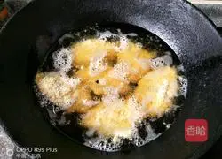 Illustration of how to make crispy fried chicken wings 7