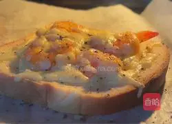 Shrimp toast cheese Illustration of how to do it 9
