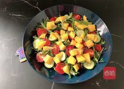 Tuna Garden Vegetable and Fruit Salad (low-fat version) Recipe Illustration 4