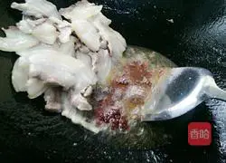 Illustration of how to make twice-cooked potato pork 12