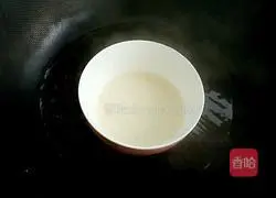 Illustration of how to make rainbow mousse 9