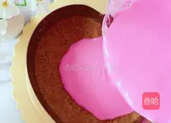 Illustration of how to make cherry blossom gradient mousse 8