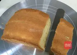 Illustration of how to make car cream cake 2