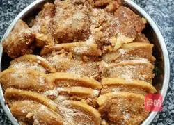 Illustration of how to make steamed pork ribs and pork belly 4