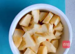 Illustration of how to make pumpkin, tremella and lotus seed soup 2