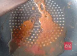 Illustration of how to make tomato sauce pasta 3