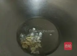 Illustration of how to make salt-fried pork 3