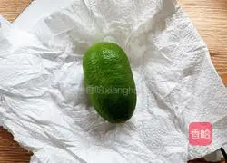 Illustration of homemade limoncello 4