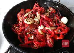 Hubei Braised Prawns (Spicy Crayfish) Recipe Illustration 5