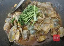 Illustration of Tom Yum Kung Sixty-Five Armor 8