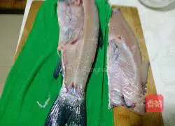 Illustration of how to make boiled fish (slightly spicy) 3