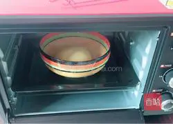 Illustration of how to make tomato cheese pizza 4