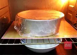 Illustration of how to make rye bacon cheese bread 9