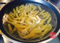 Cheese Baked Potatoes Recipe Illustration 3