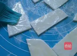 Illustration of how to make almond cake 5