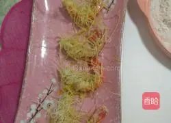 Illustration of how to make golden anchovy shrimp 5