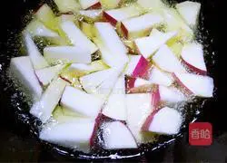 Illustration of how to make pork belly stewed with radish 4