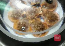 Illustration of how to make garlic scallop vermicelli 8